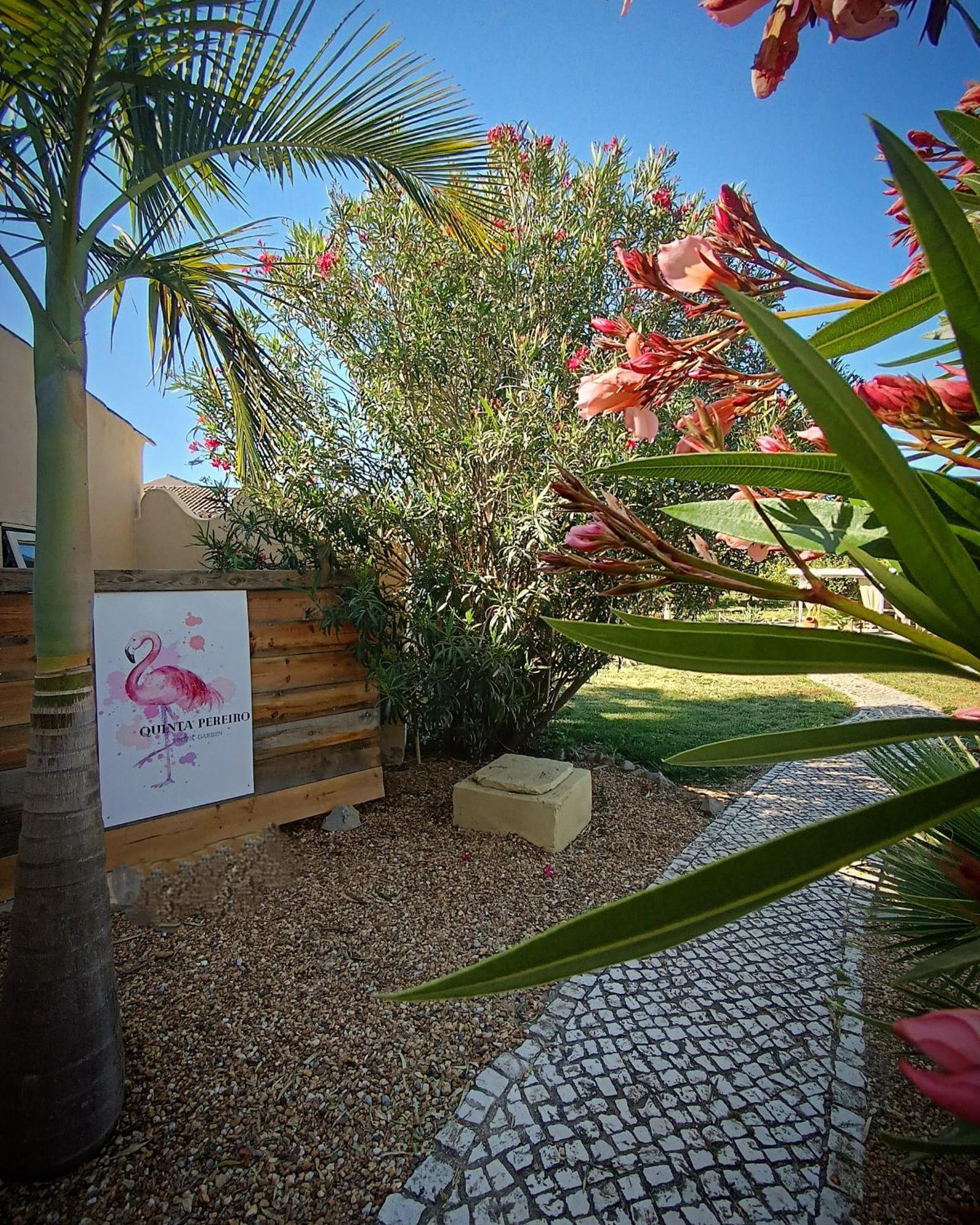 Bed and Breakfast Quinta Pereiro Tropic Garden, Algarve à Moncarapacho Extérieur photo